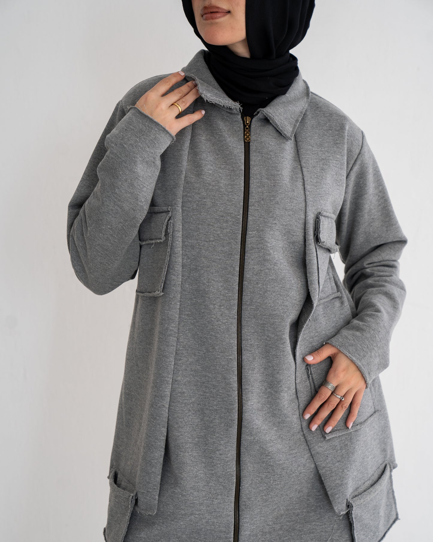 Multi Pocket Set in Grey